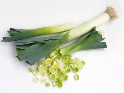 Leeks cut into rings.